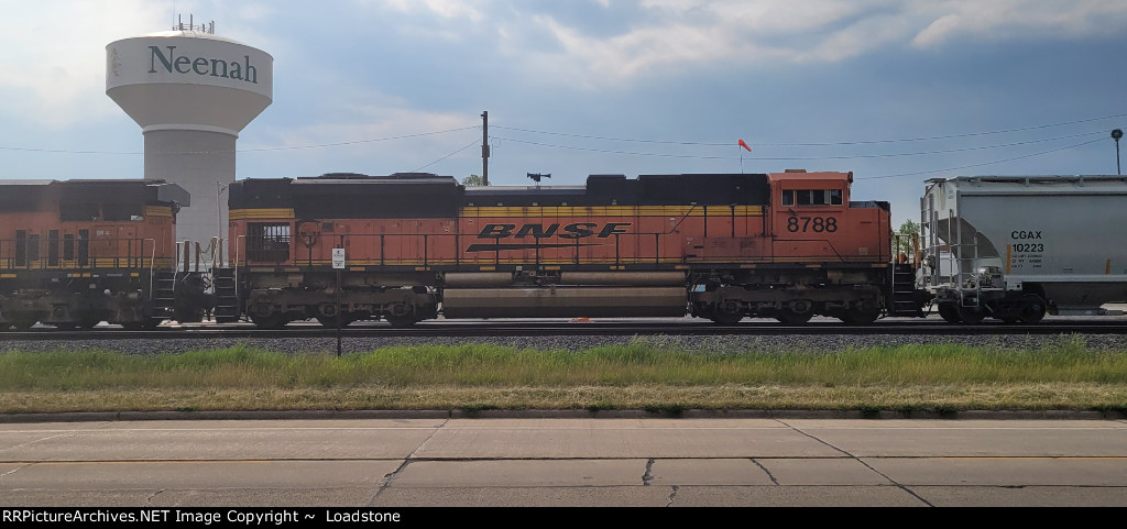 BNSF 8788